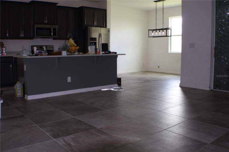 4 bedroom Single Family Residence at 453 IRONSIDE TRAIL DRIVE, PRESERVE/SUNRISE PH 3, GROVELAND — photo 5