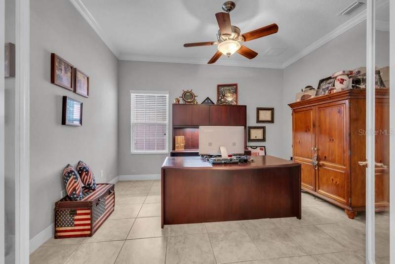 4 bedroom Single Family Residence at 15409 Starling Crossing Drive, Fishhawk Ranch Starling, Lithia — photo 5