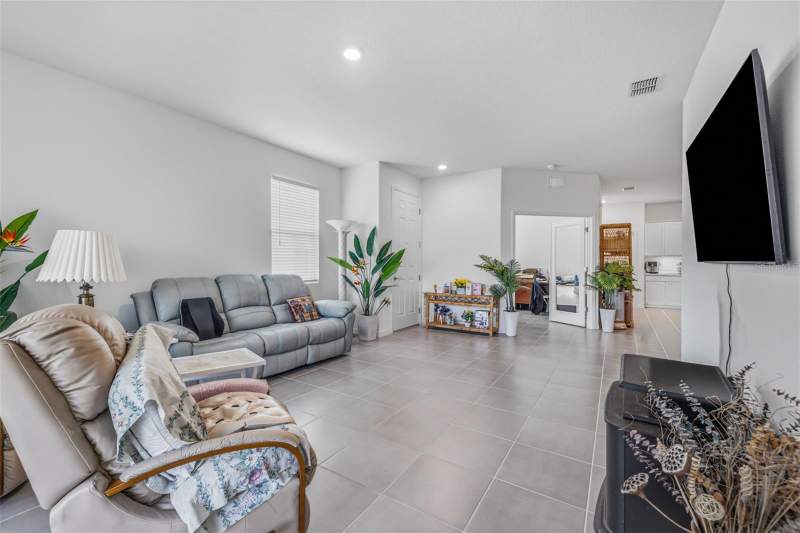 3 bedroom Villa at 2541 Bending Bonsai Drive, Woodcreek, Wesley Chapel — photo 4