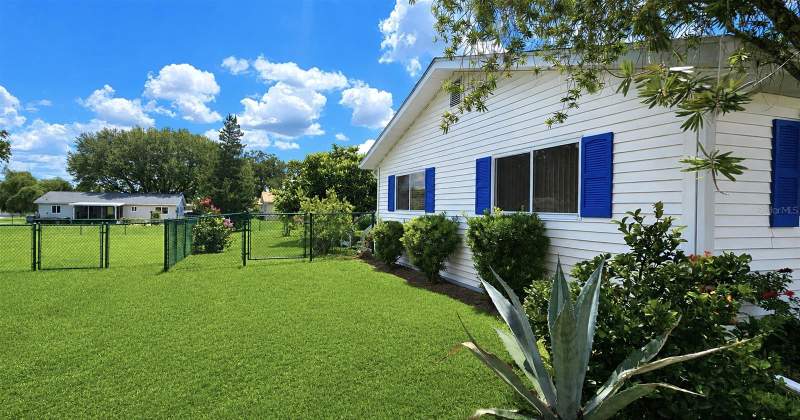 2 bedroom Single Family Residence at 10957 SW 79th Terrace, Palm Cay, Ocala — photo 4