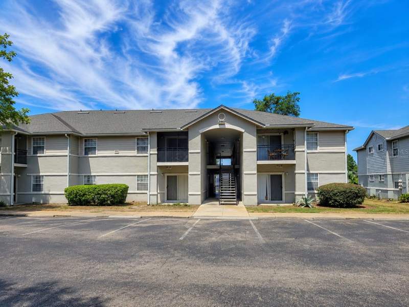 1 bedroom Condominium at 3705 SW 27th Street #818, Windsor Park At Gainesvil, Gainesville — photo 4