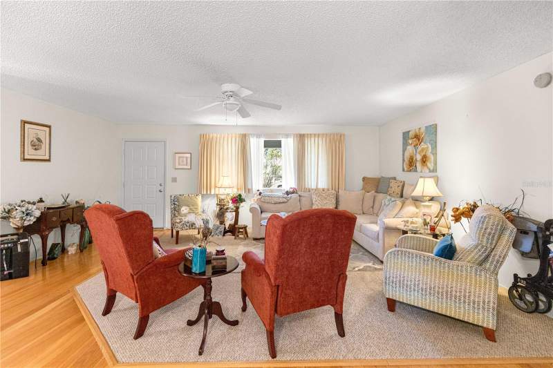 2 bedroom Single Family Residence at 10987 SW 86th Terrace, Oak Run - Neighborhood #2, Ocala — photo 5