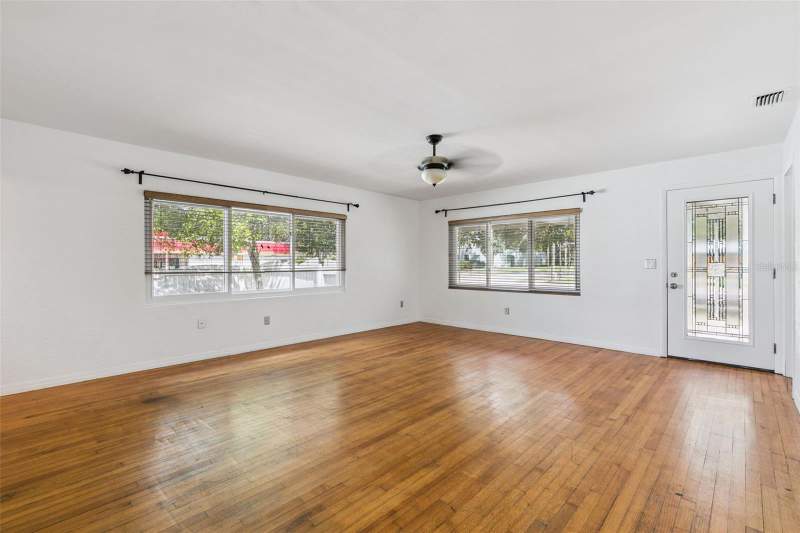 3 bedroom Single Family Residence at 1652 Berkshire Avenue, Orwin Manor Westminster Sec, Winter Park — photo 5