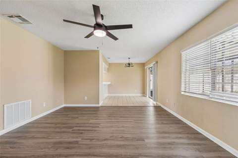 8301 Iberia Place, Tampa FL - photo 8 of 35