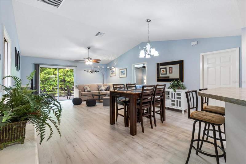 3 bedroom Single Family Residence at 3812 Infinity Run, The Villages, The Villages — photo 5