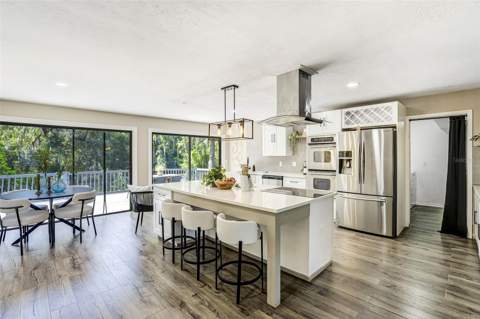 11935 Riverhills Drive, Tampa FL - photo 7 of 32