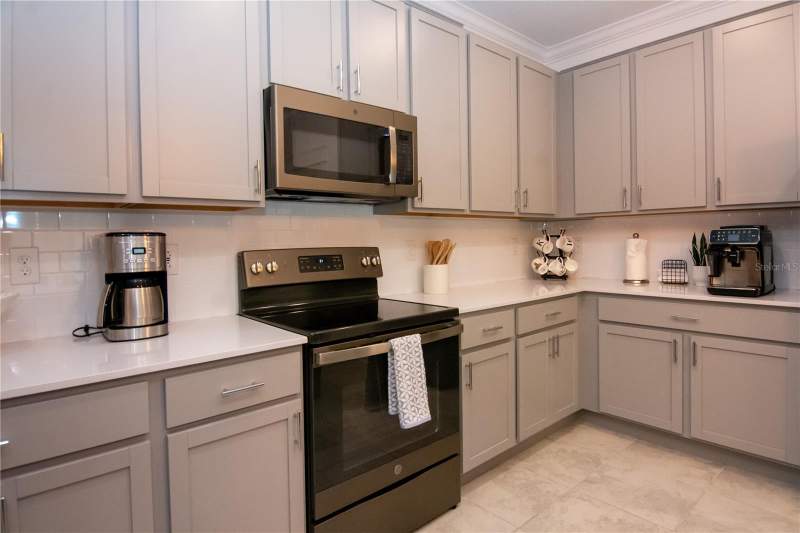 5 bedroom Single Family Residence at 2006 Myrtle Pine Street, Storey Creek Ph 1, Kissimmee — photo 5