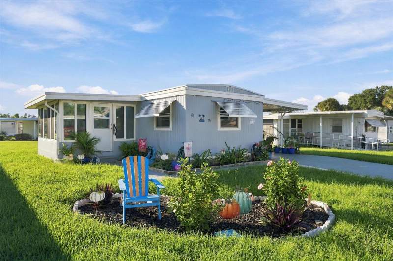2 bedroom Manufactured Home at 39 Hawaiian Way, Molokai Co-Op, Leesburg — photo 3