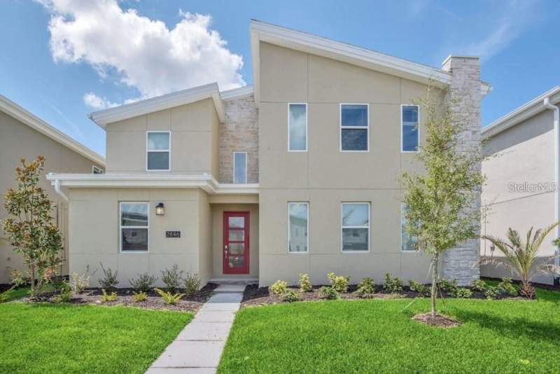 2846 BOOKMARK DRIVE home for sale in Cove Storey Lake