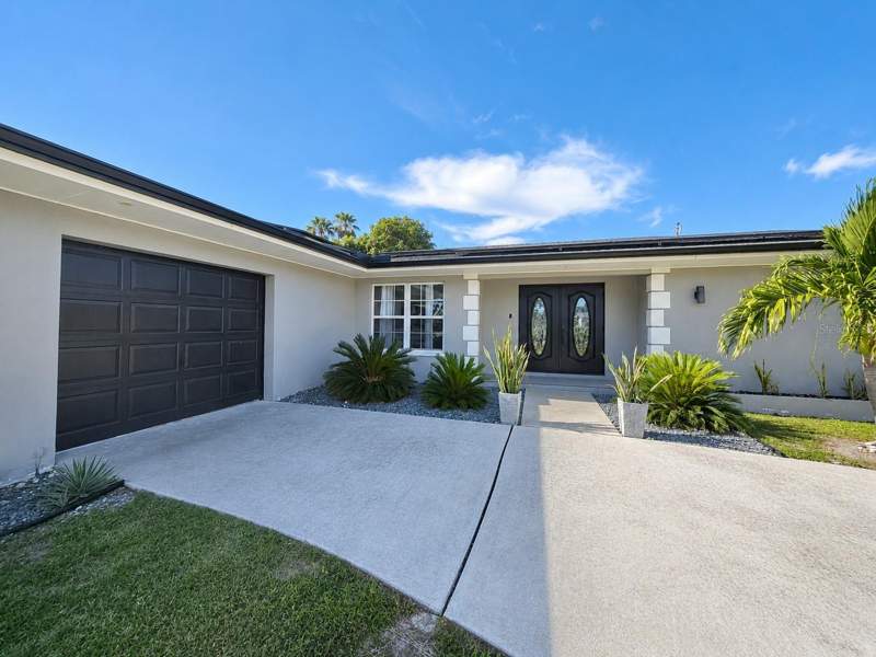 3 bedroom Single Family Residence at 1419 Shelby Parkway, Cape Coral, Cape Coral — photo 2