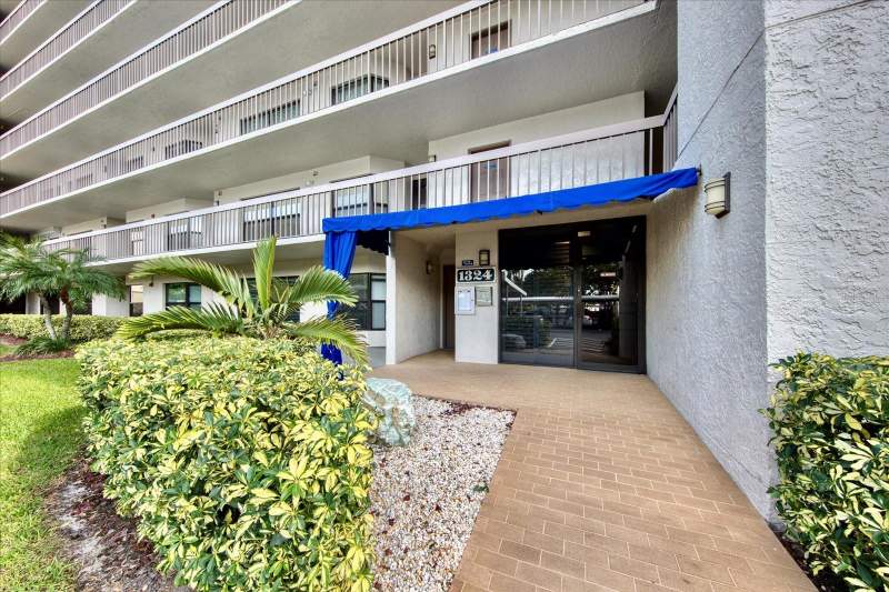 1 bedroom Condominium at 1324 Pasadena Avenue #204, Pasadena Cove, South Pasadena — photo 3