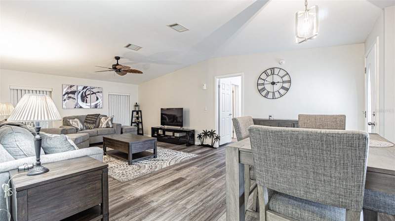 3 bedroom Manufactured Home at 37436 Lilly Bea Avenue, Grand Horizons, Zephyrhills — photo 3