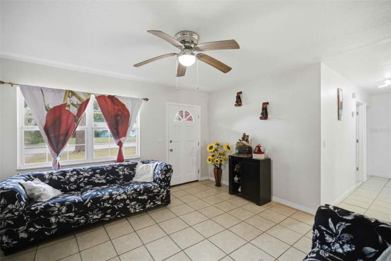 3 bedroom Single Family Residence at 3416 NE 22nd Court, Sun Ray Estates, Ocala — photo 5