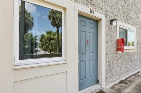 6325 Newtown Circle #25B2, Tampa FL - photo 6 of 6