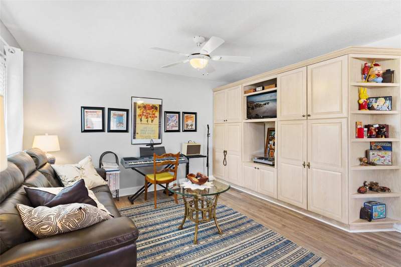 2 bedroom Single Family Residence at 17209 SE 115th Terrace Road, Stonecrest, Summerfield — photo 3