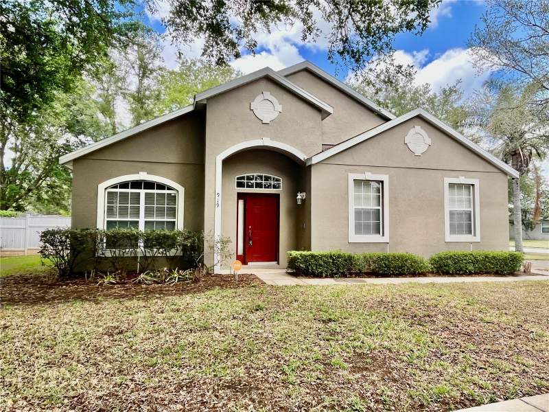 919 MAGNOLIA BLOSSOM COURT home for sale in Parkside At Errol Estates