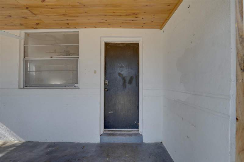 3 bedroom Single Family Residence at 440 S Bayshore Drive, Gulf Shores 4th Add, Madeira Beach — photo 4