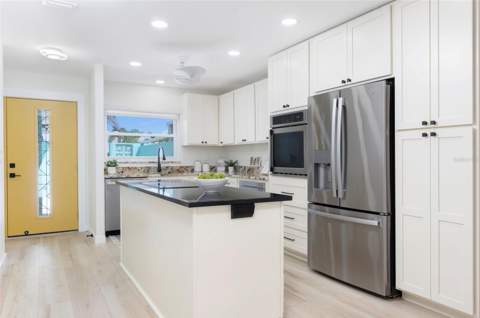 382 Boca Ciega Point Boulevard, St Petersburg FL - photo 8 of 65