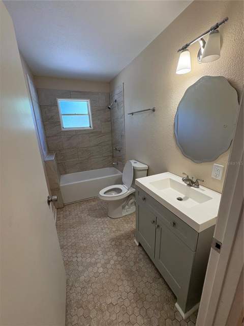 8351 Wakeford Road, Lake Wales FL - photo 11 of 26