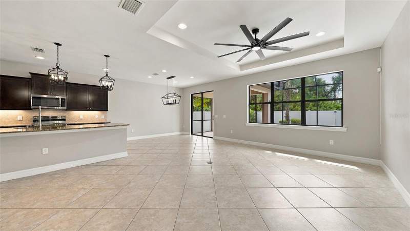4 bedroom Single Family Residence at 2571 Sherman Oak Drive, Cedar Grove Ph 1B, North Port — photo 5