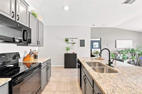 7109 Salt River Avenue, Sun City Center FL - photo 12 of 39