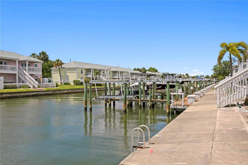  bedroom Dock-Rackominium at 00 COQUINA KEY DRIVE #107SS, WATERSIDE AT COQUINA KEY DOCK CONDO, ST PETERSBURG — photo 1