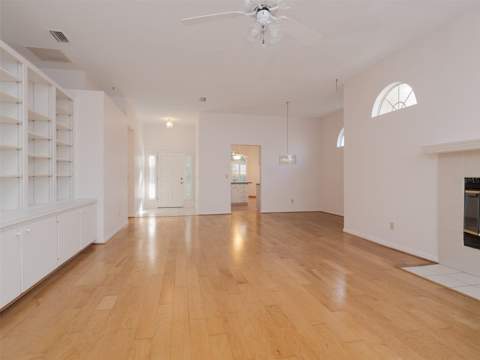6040 NW 36th Terrace, Gainesville FL - photo 7 of 38