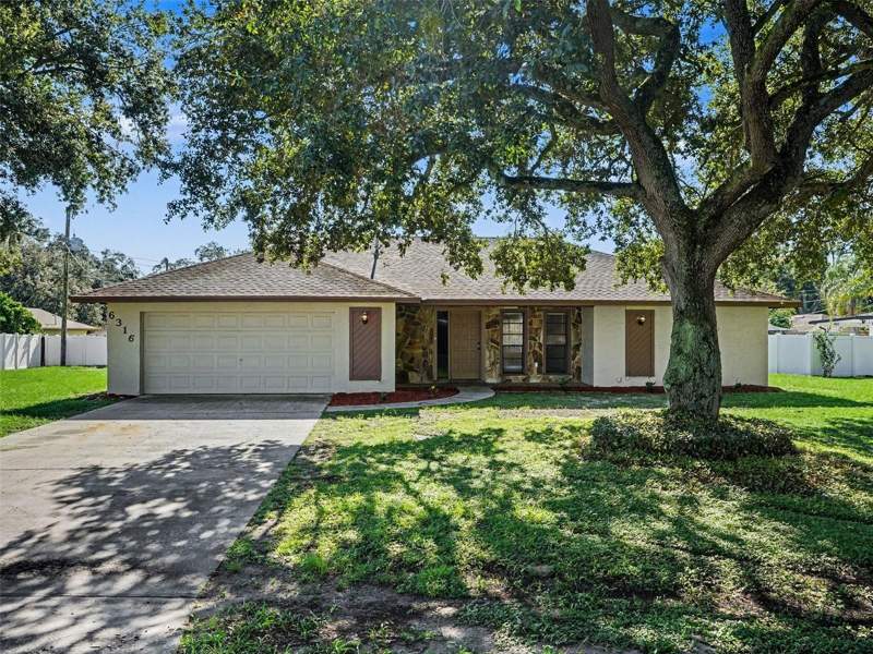3 bedroom Single Family Residence at 6316 Timucuans Drive, Indian Tr Ai Ls Addition, Lakeland — photo 1
