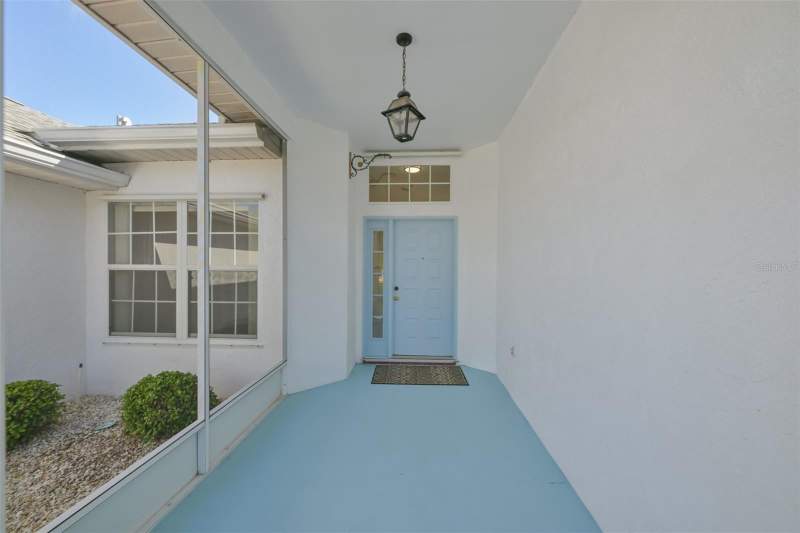 2 bedroom Single Family Residence at 323 Caloosa Palms Court, Sun City Center Unit 161, Sun City Center — photo 4