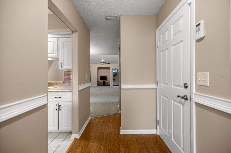 3 bedroom Villa at 2052 SE 37th Court Circle, Crestwood South Village, Ocala — photo 3