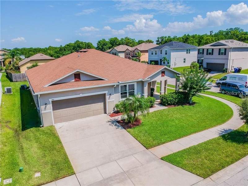 3 bedroom Single Family Residence at 1501 Angler Avenue, Shingle Crk Reserve/Oaks Ph 3, Kissimmee — photo 2