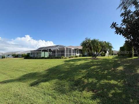 1804 Bunker Hill Drive, Sun City Center FL - photo 9 of 44