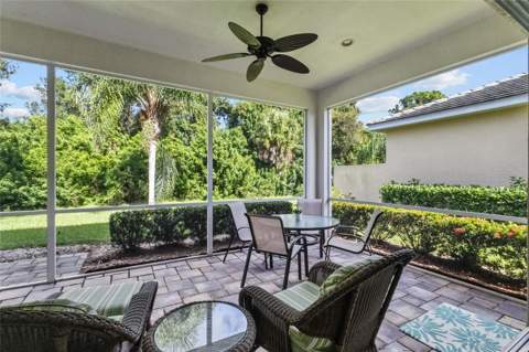 1621 Lancashire Drive, Venice FL - photo 17 of 59
