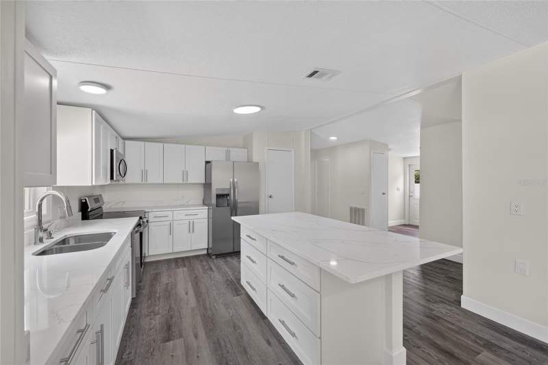 3 bedroom Manufactured Home at 225 Skyline Drive, Skyline Hills, Lady Lake — photo 5