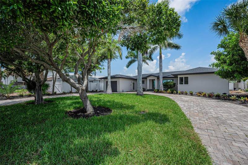 Boca Ciega Isle