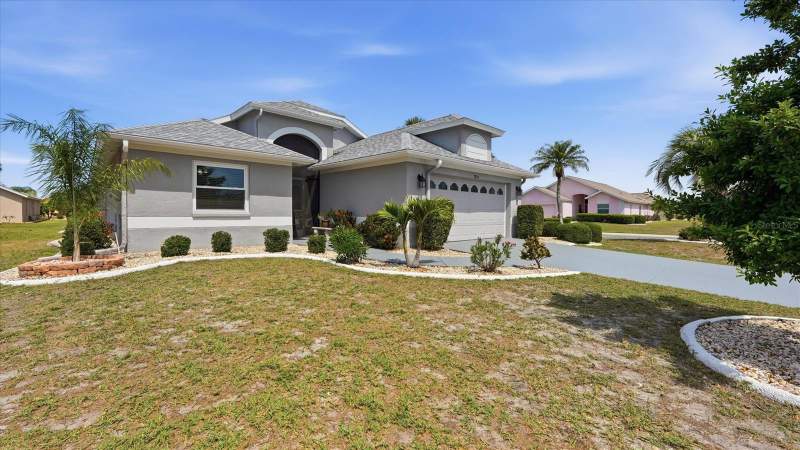 2 bedroom Single Family Residence at 1834 E Del Webb Boulevard, Sun City Center Unit 49, Sun City Center — photo 4