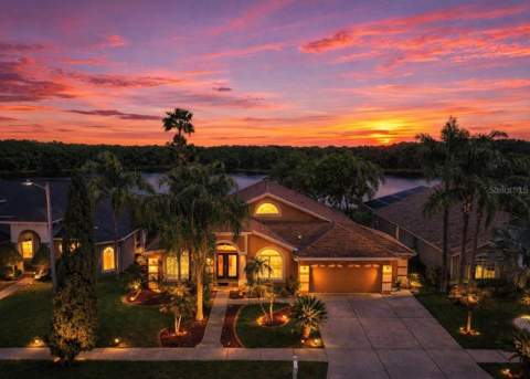 220 Rosana Drive, Brandon FL - photo 8 of 26