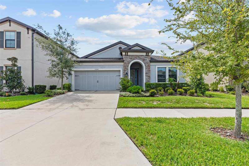 4 bedroom Single Family Residence at 12646 Shetland Walk Drive, B & D Hawkstone Ph 2, Lithia — photo 3