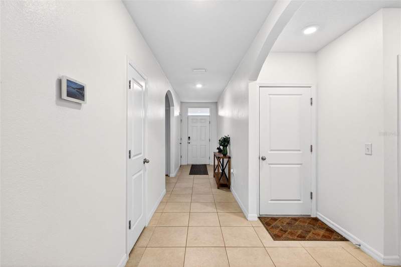 4 bedroom Single Family Residence at 2530 NE 42nd Road, Oak Hill Plantation Ph 1, Ocala — photo 4