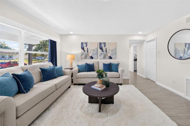 5 bedroom Single Family Residence at 1825 Chilean Lane, Eastbrook Sub Unit 05, Winter Park — photo 3