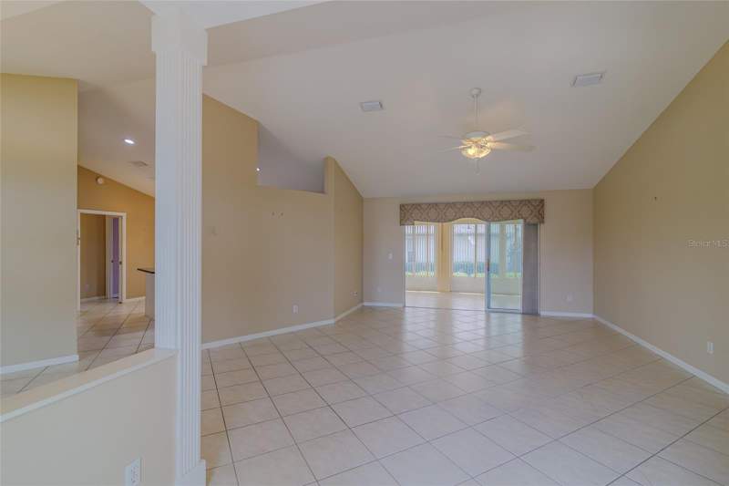 3 bedroom Single Family Residence at 2020 NW 50th Circle, Ocala Palms Un 04, Ocala — photo 3