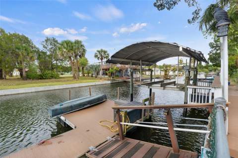 7235 Maryland Avenue, Hudson FL - photo 21 of 51