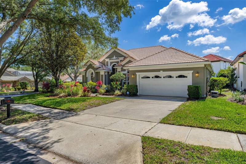 4 bedroom Single Family Residence at 1855 Vista Royale Boulevard, Vista Royale, Orlando — photo 2