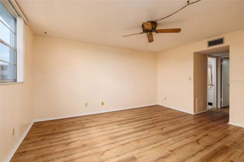 4715 Bay Street #222, St Petersburg FL - photo 17 of 37
