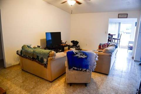 1094 Calanda Avenue, Orlando FL - photo 9 of 16
