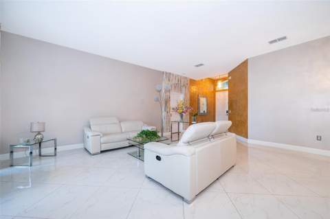 5130 Chelwyn Court, Orlando FL - photo 6 of 30