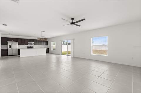 1138 Calico Pointe Circle, Groveland FL - photo 9 of 43