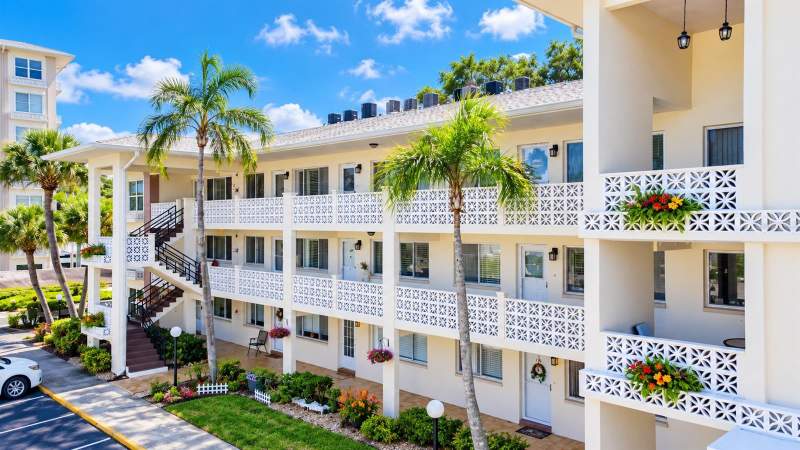 1 bedroom Condominium at 1235 S Highland Avenue #4-207, Kalmia Condo, Clearwater — photo 2