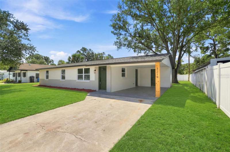 3 bedroom Single Family Residence at 3214 Acacia Street, Sunlake Park Unit 1, Lutz — photo 1