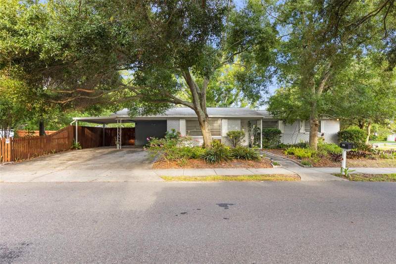 3 bedroom Single Family Residence at 5801 S Lois Avenue, Alta Vista Tracts, Tampa — photo 1